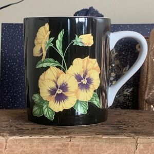 Tiffany & Co. Black Mug with Yellow Floral Design wildflowers 2005 324
